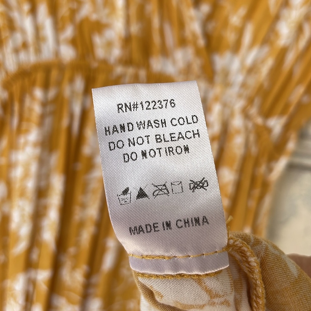 Mustard Seed Yellow (W/ POCKETS) and White Floral Sundress (small) - Picture 12 of 12